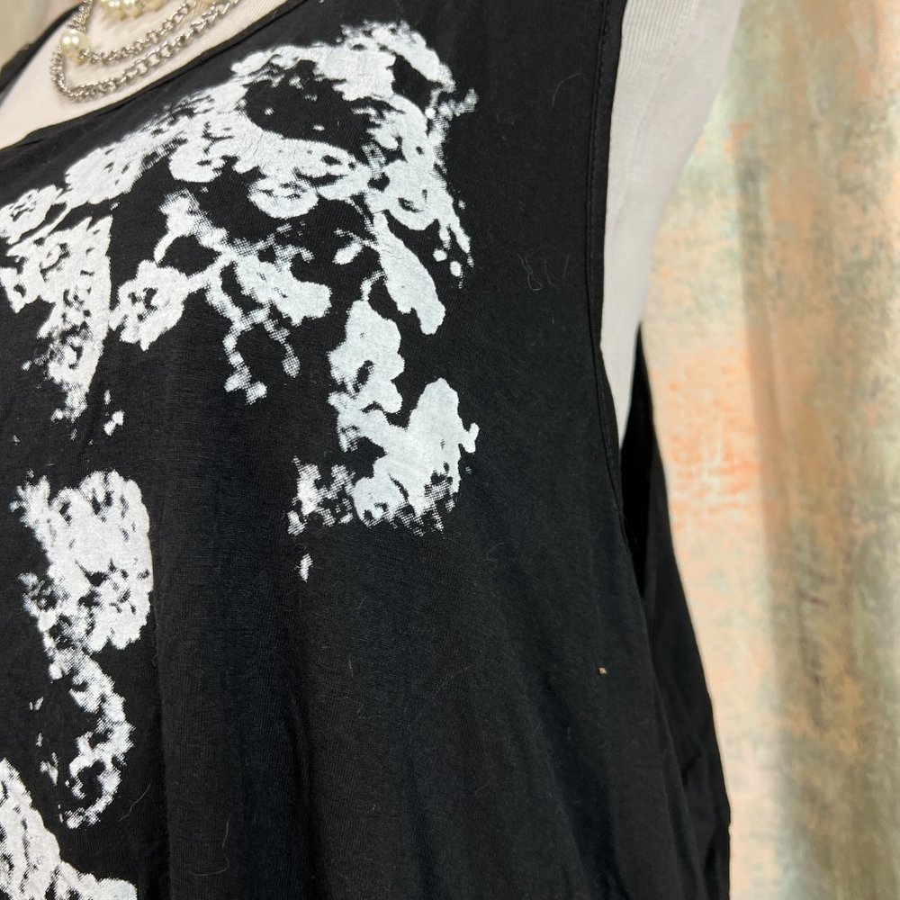 NEW 📌Rosegal Asymmetrical Long Skull Print Gothic Tee -Top & Lace with Skulls - Picture 4 of 16